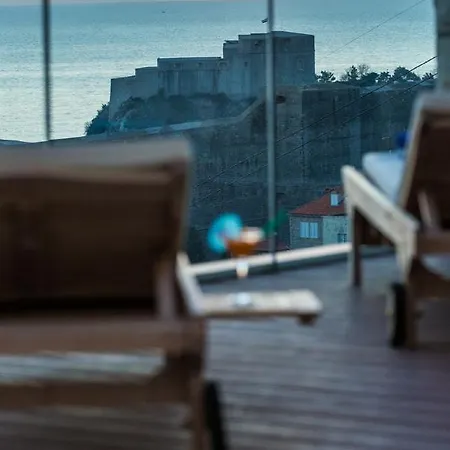 Vega * Dubrovnik