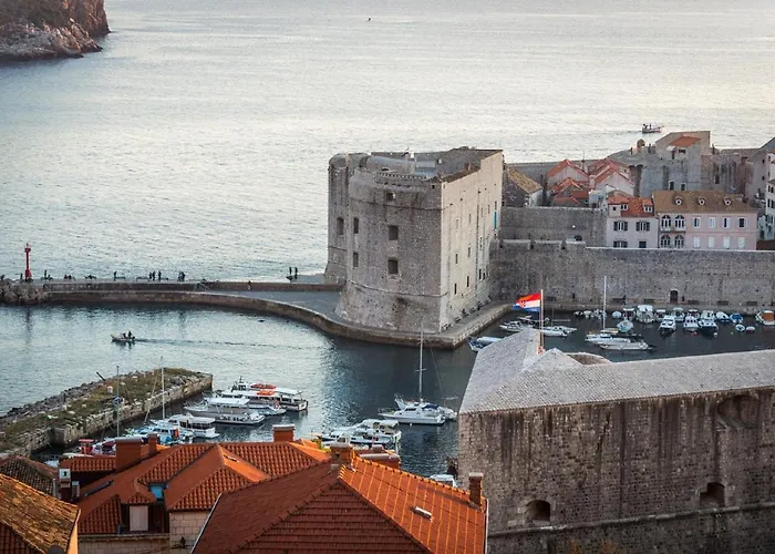 ヴィラ Vega ドゥブロブニク